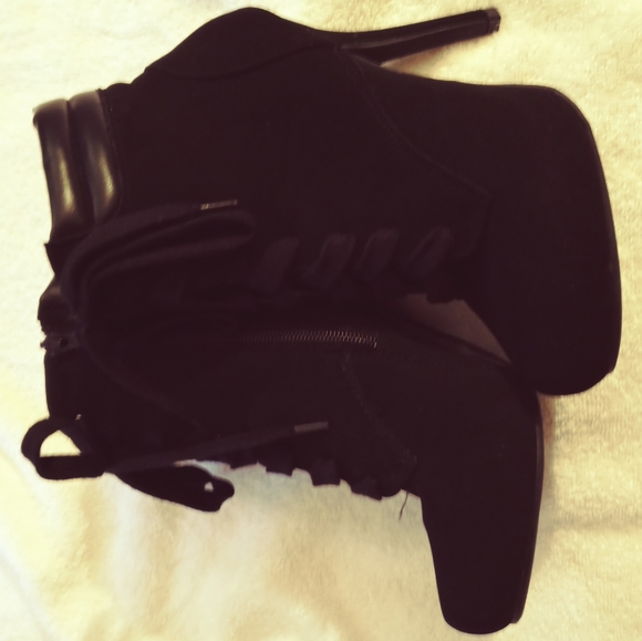 Women's high-heel ankle boots - Picture 9 of 10